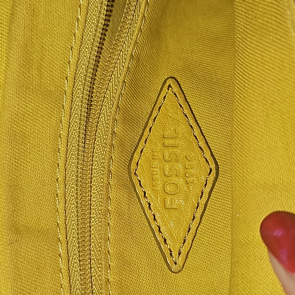 Fossil Mini Leather Crossbody Peyton Bag  with Double Flap - Picture 10 of 13